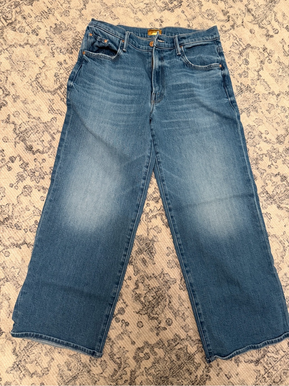 MOTHER Mid Rise Maven Ankle (size 28)